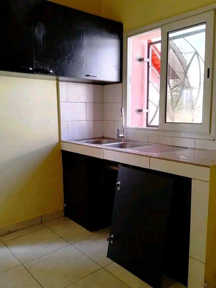 Location · Appartement T3 (RDC) · Mamory Ivato, Antananarivo - photo 4