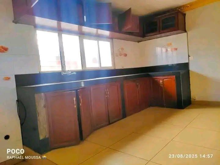 Location · Belle maison basse 4 chambres · Ankadindratombo, Antananarivo - photo 6