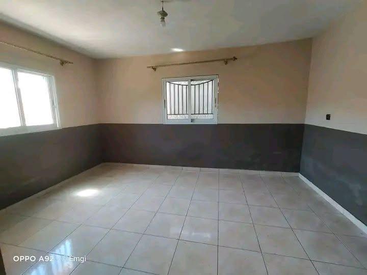 Location · Trano ahofa 2 pièces (RDC) · Namontana, Antananarivo - photo 2