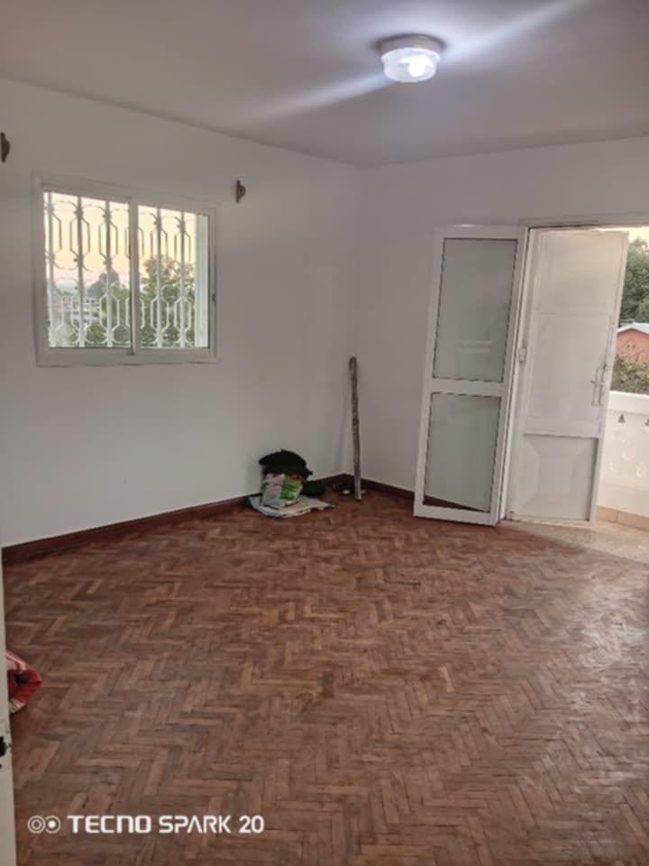 Location · Belle villa 4 chambres · Ambohibao Antehiroka, Antananarivo - photo 6