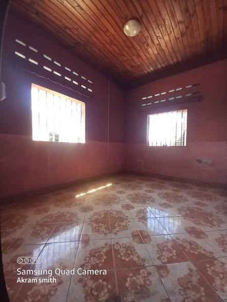 Maison 3 ch. à louer — Mahajanga - photo 2
