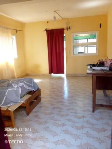 Appartement à louer — Ampasanimalo — 400 000 Ar | Fonenako