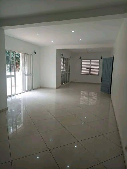 Maison à louer — Manakambahiny - photo 2