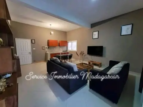 Immeuble 1 pièce meublé à louer… — 1 400 000 Ar | Fonenako