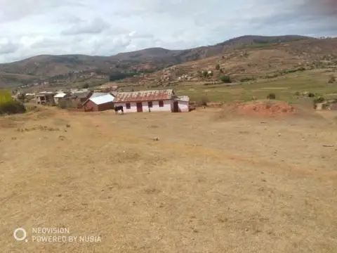 Terrain 30 000 m² à vendre… — 390 000 000 Ar | Fonenako