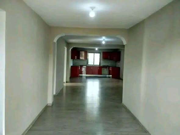 Trano Ahofa 3 ch. à louer — Amboditsiry - photo 1