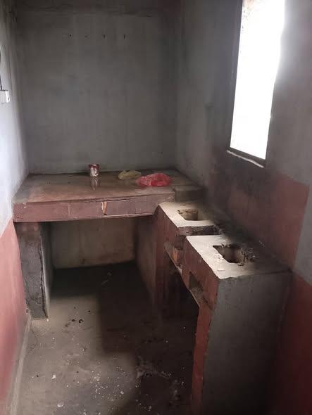 Trano Ahofa 1 ch. à louer — Andohatapenaka - photo 2