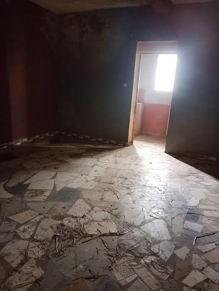 Trano Ahofa 1 ch. à louer — Andohatapenaka - photo 3