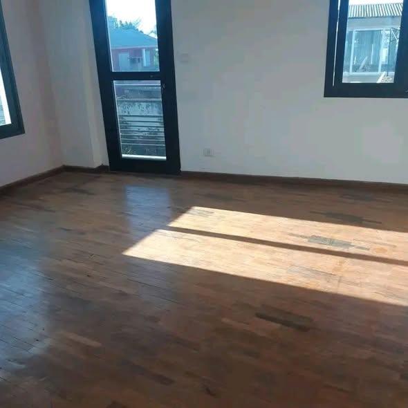 Appartement 5 ch. à louer — Ambohitsoa - photo 2