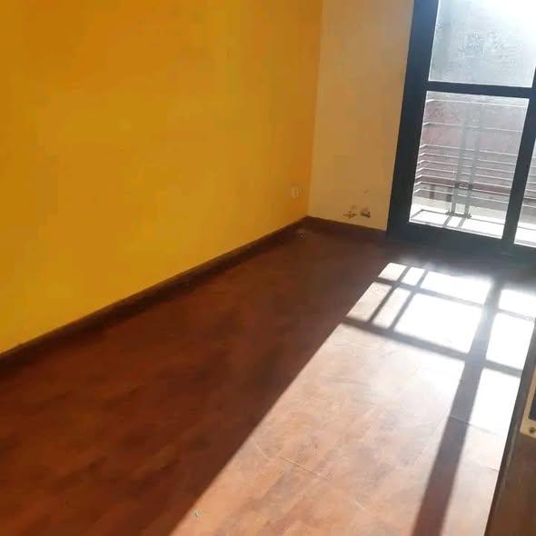 Appartement 5 ch. à louer — Ambohitsoa - photo 3