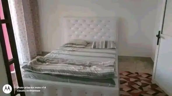 Appartement 4 ch. à louer — Ambatoroka - photo 2