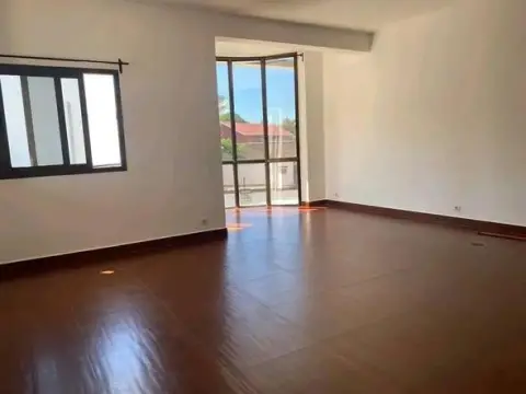 Trano Ahofa 2 ch. à louer — Ivato — 1 950 000 Ar | Fonenako