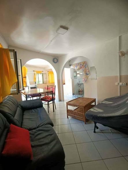 Appartement 1 ch. 54 m² à louer — Ankatso - photo 1