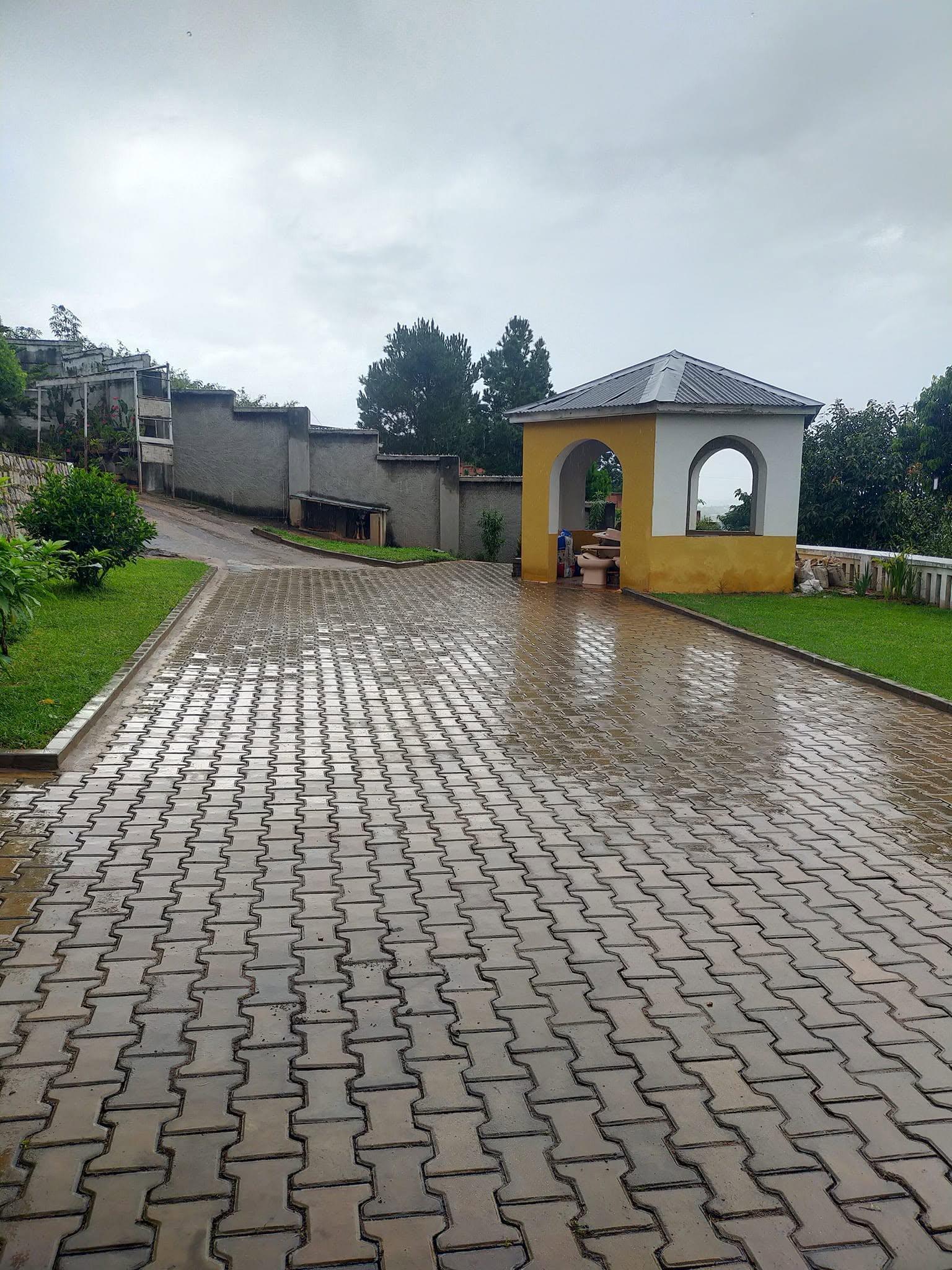 Location · Villa F4 · Lazaina, Antananarivo - photo 4