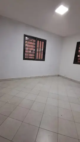 Maison 6 ch. à louer Ankadindramamy — 5 000 000 Ar | Fonenako