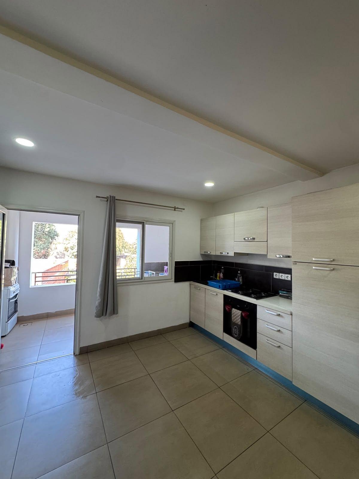 Location · Appartement T4 · Talatamaty, Antananarivo - photo 3