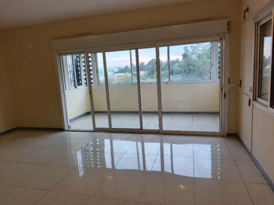 Location · Appartement · Tsimbazaza, Antananarivo - photo 2