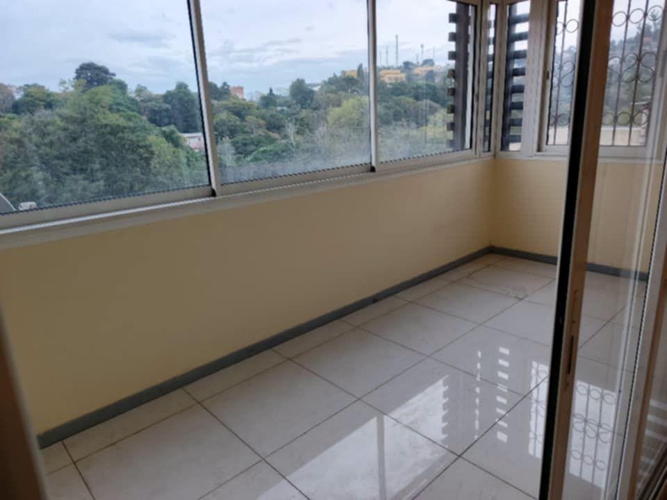 Location · Appartement · Tsimbazaza, Antananarivo - photo 3