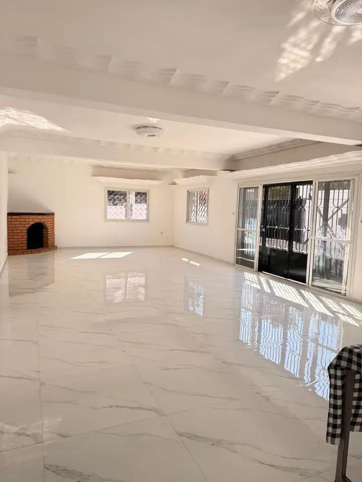 Location · Maison à étage · Talatamaty, Antananarivo - photo 6