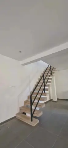Maison 3 ch. à louer Betongolo — 2 100 000 Ar | Fonenako