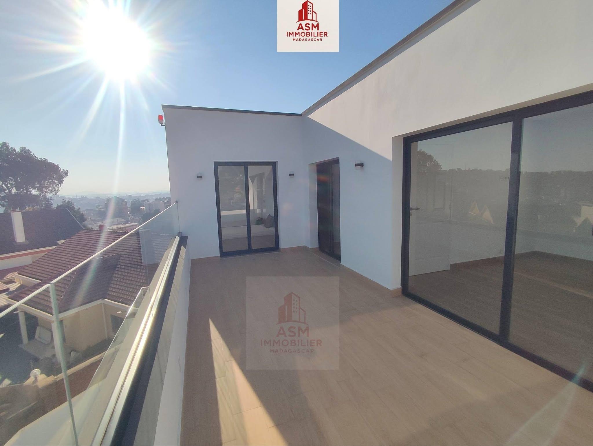 Location · Appartement T4 · Andrainarivo, Antananarivo - photo 5