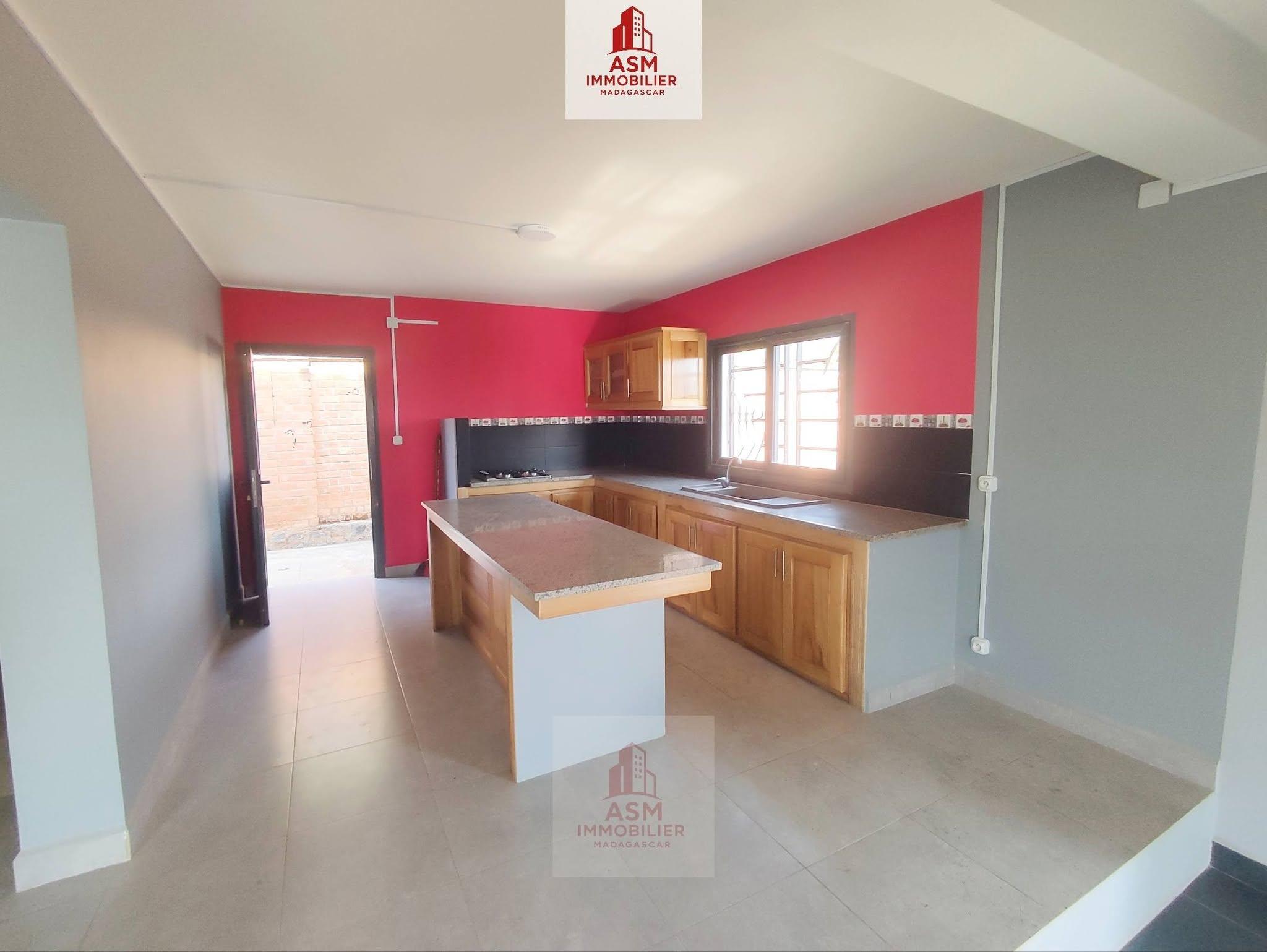 Location · Villa F5 neuve · Sabotsy Namena, Antananarivo - photo 3