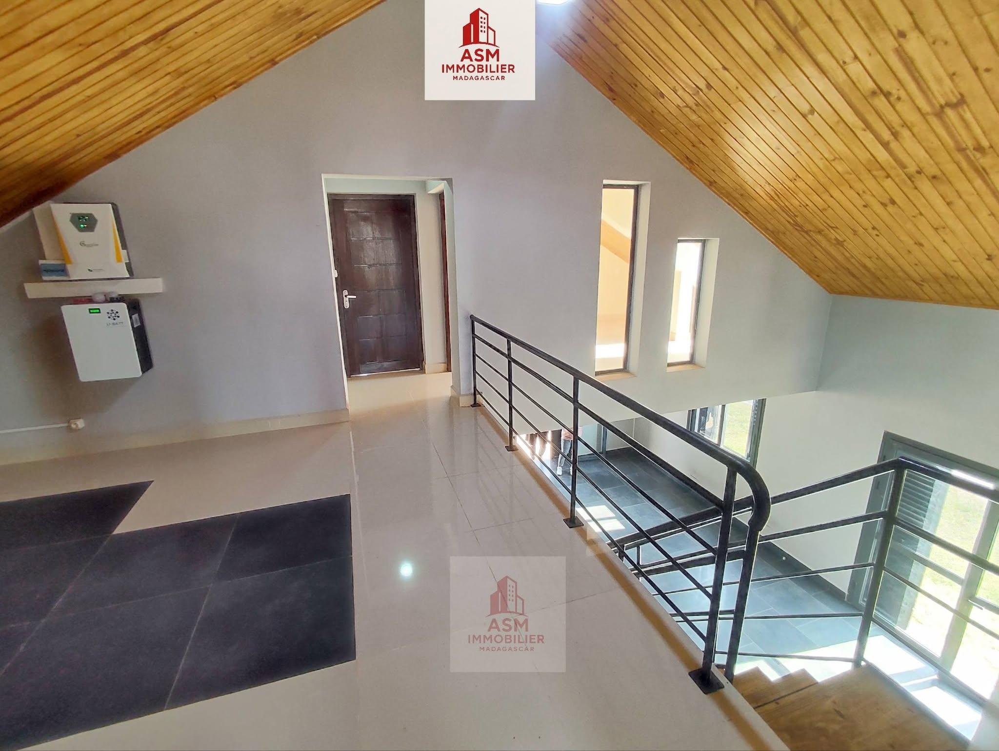 Location · Villa F5 neuve · Sabotsy Namena, Antananarivo - photo 7