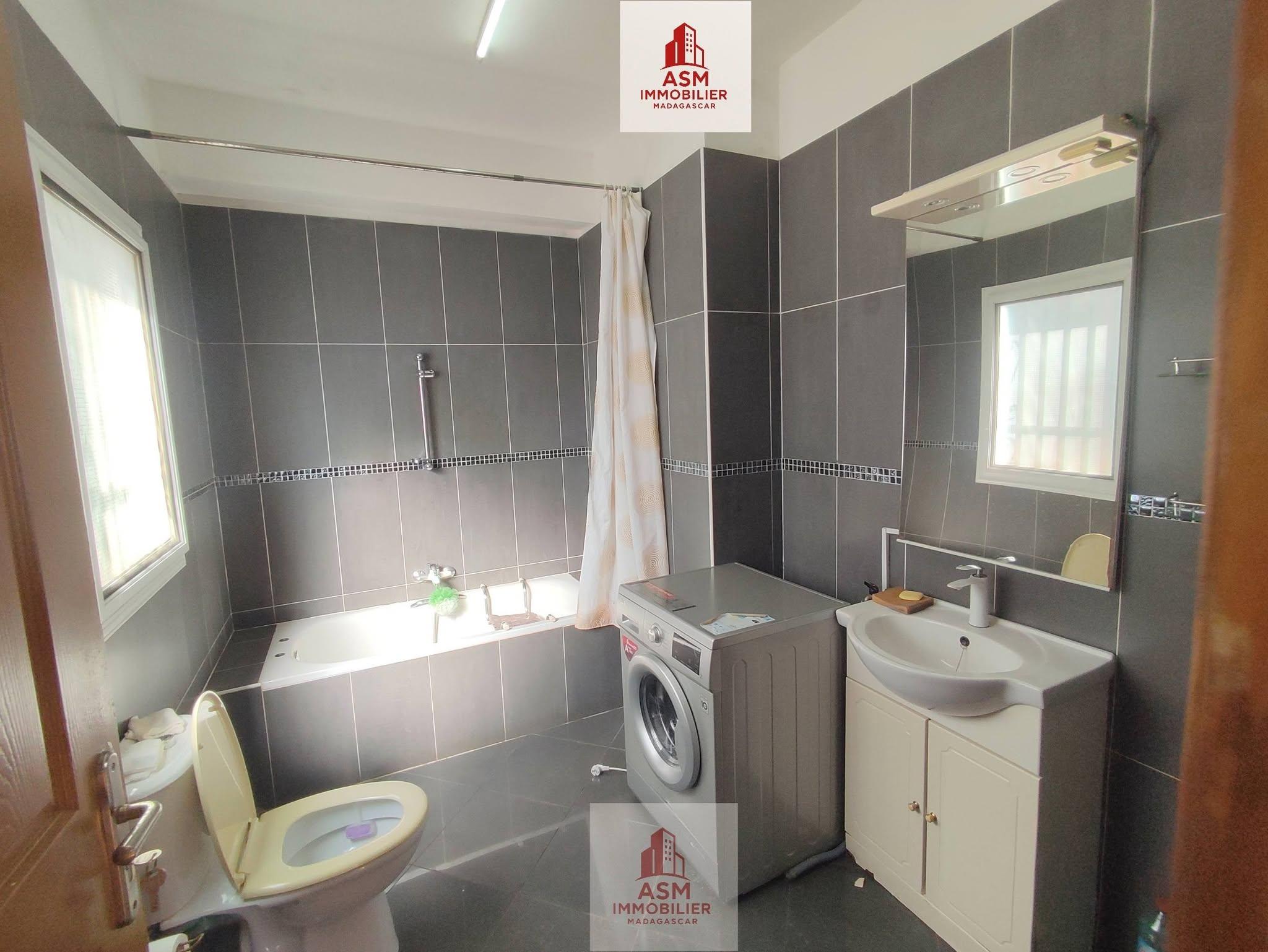 Location · Appartement T4 · Analamahitsy, Antananarivo - photo 5