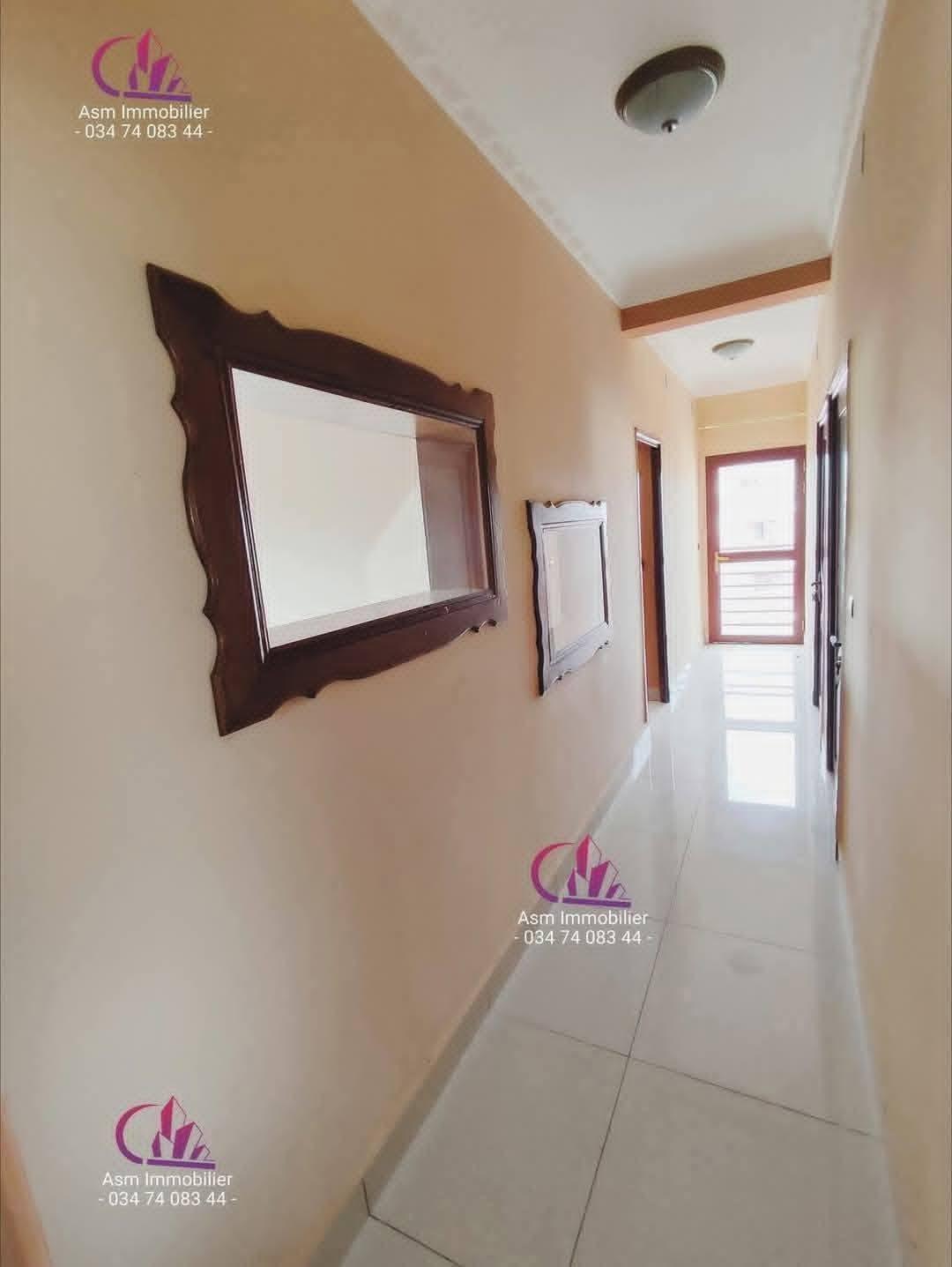 Location · Appartement T5 · Anosizato, Antananarivo - photo 5