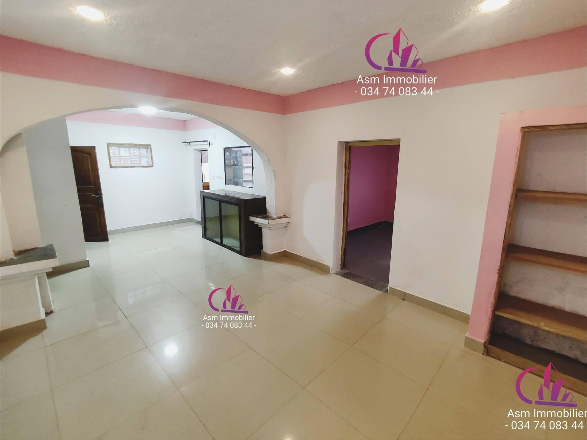 Location · Appartement T2 · Ambohimanarina, Antananarivo - photo 2
