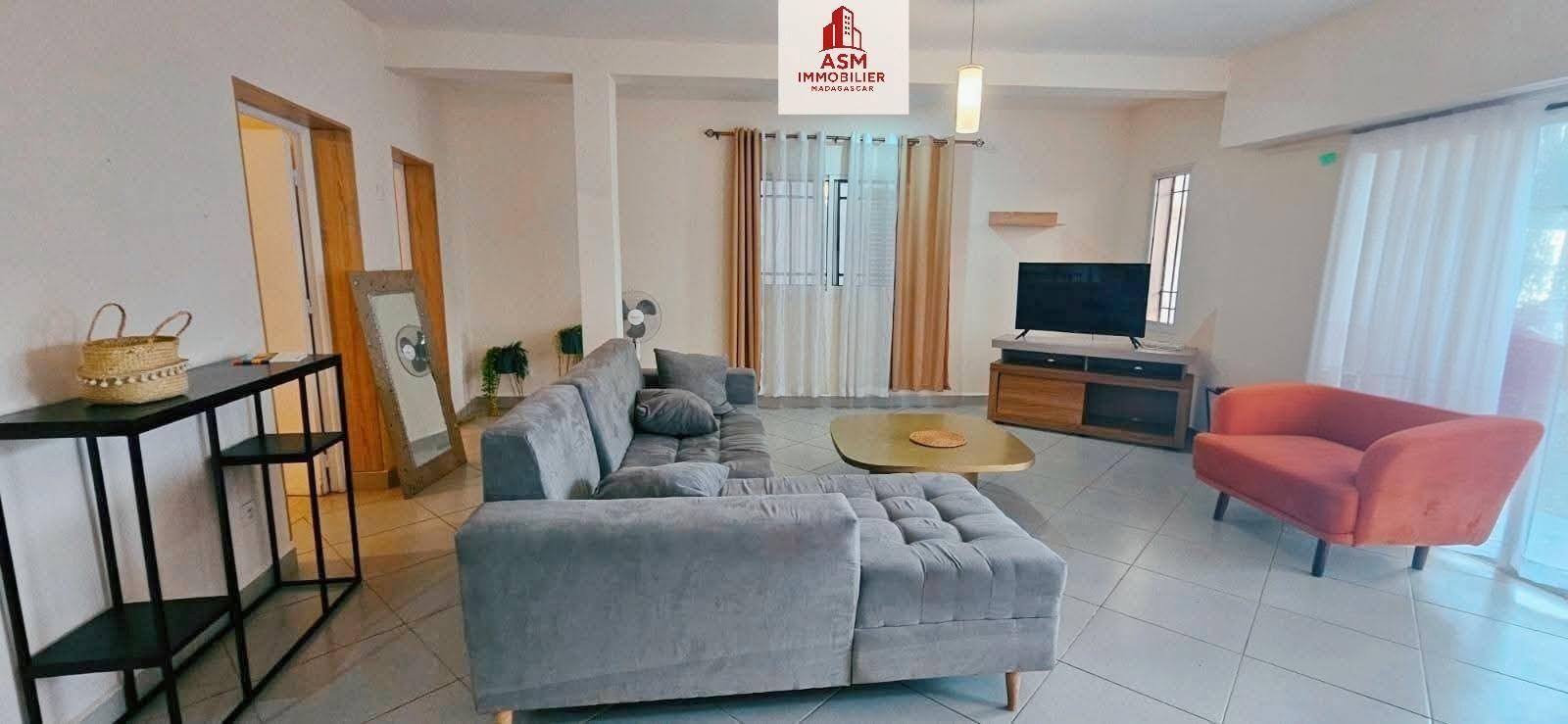 Location · Appartement T3 · Ambohitrarahaba, Antananarivo - photo 4