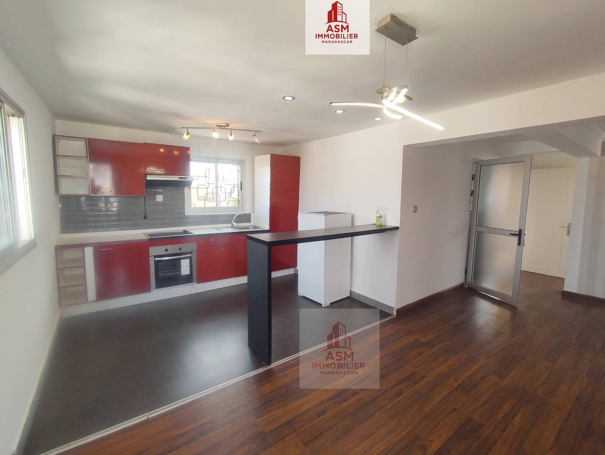 Location · Appartement T3 · Mahazoharivo, Antananarivo - photo 4