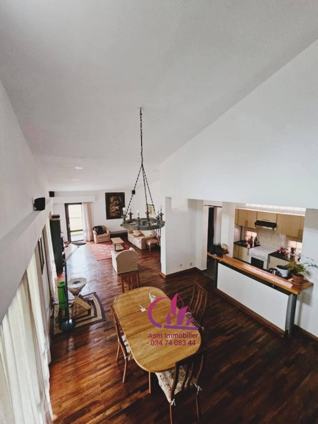 Location · Villa F4 meublée · Somanandrariny, Antananarivo - photo 5