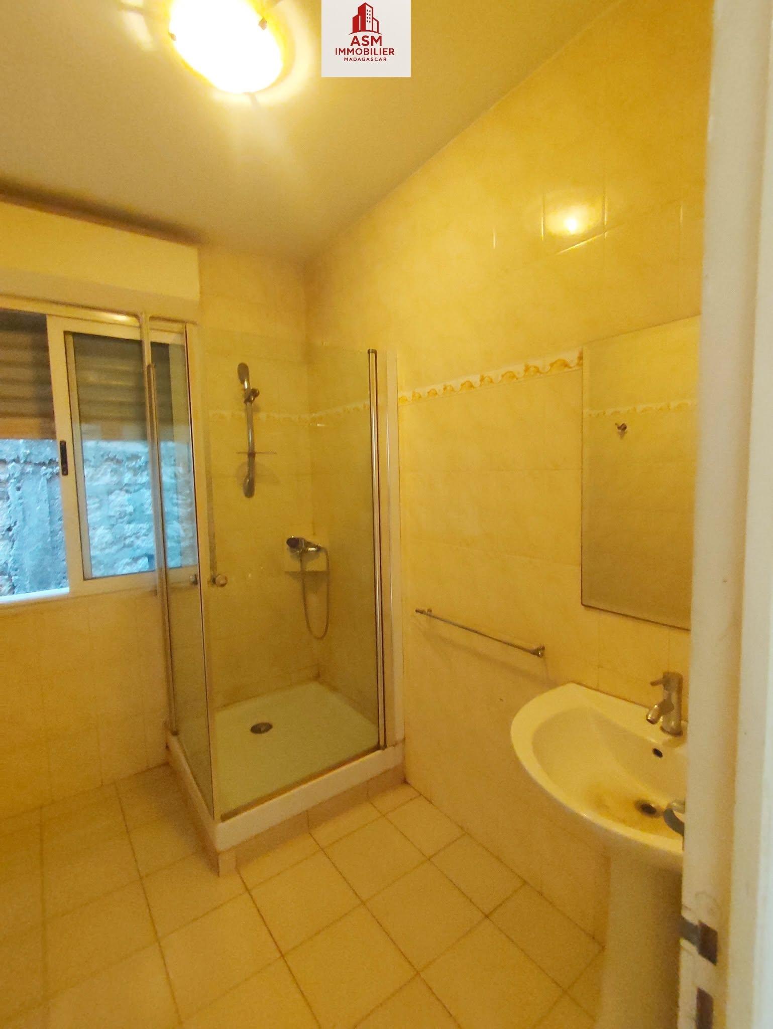 Location · Appartement meublé · Faravohitra, Antananarivo - photo 8