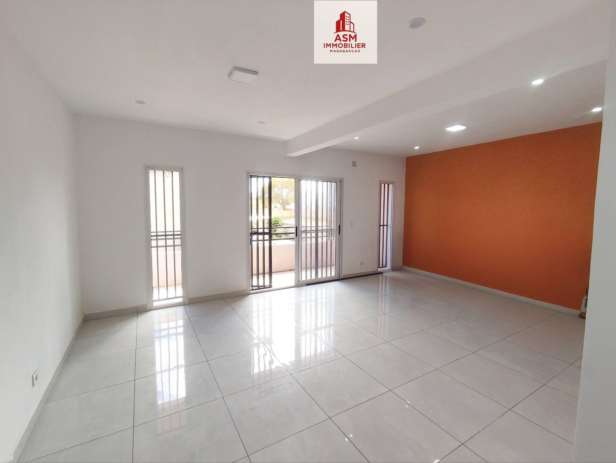 Location · Trano Ahofa · Ampitatafika, Antananarivo - photo 1