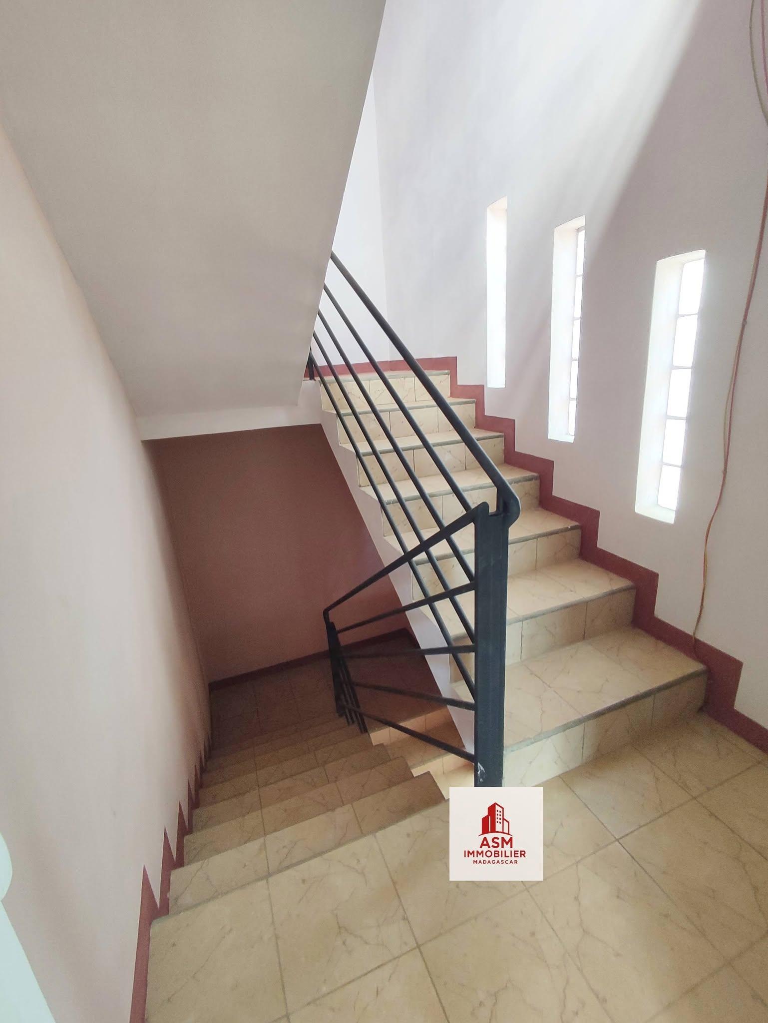 Location · Trano Ahofa · Ampitatafika, Antananarivo - photo 7
