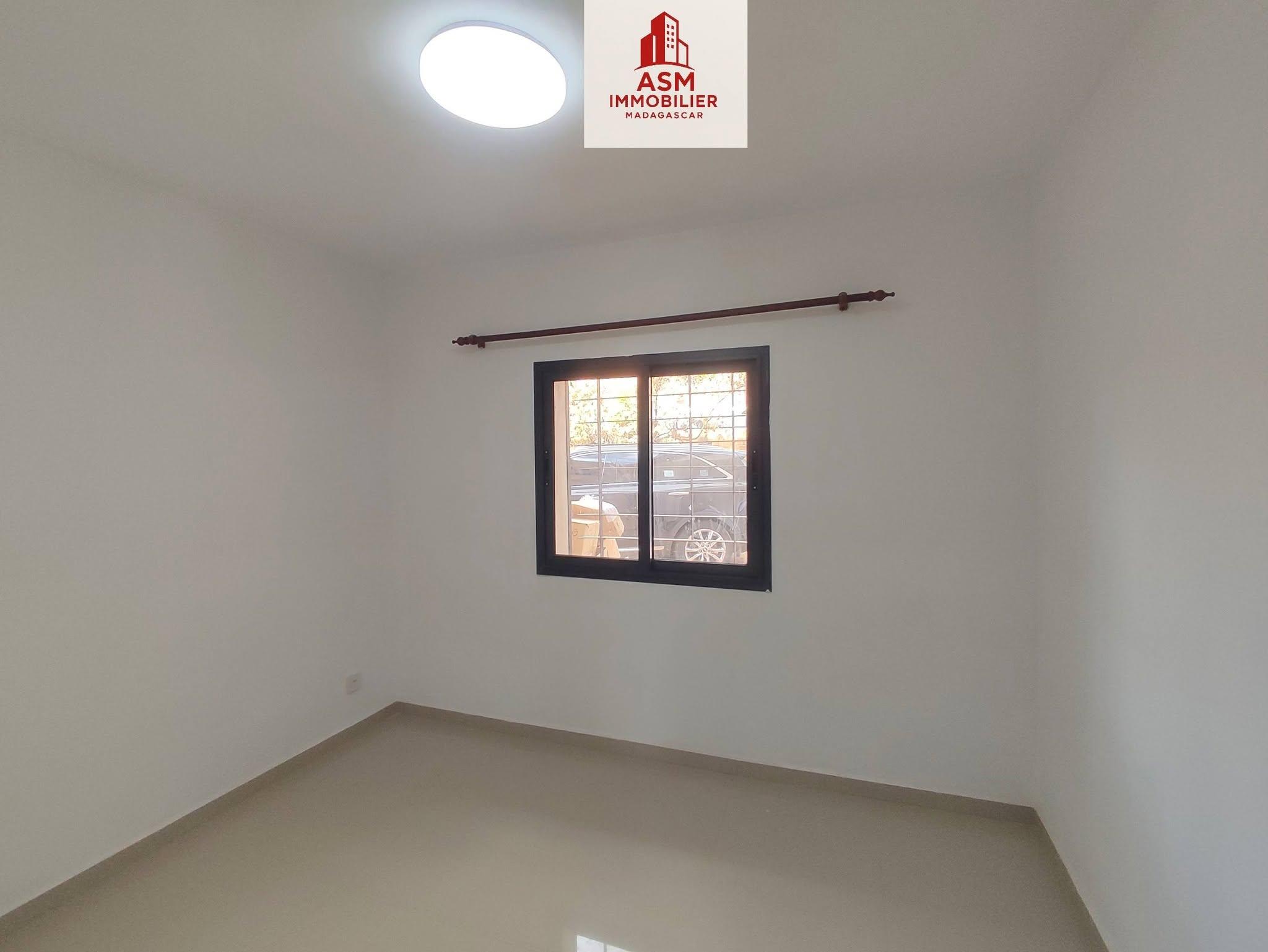 Location · Appartement T3 · Analamahitsy, Antananarivo - photo 1