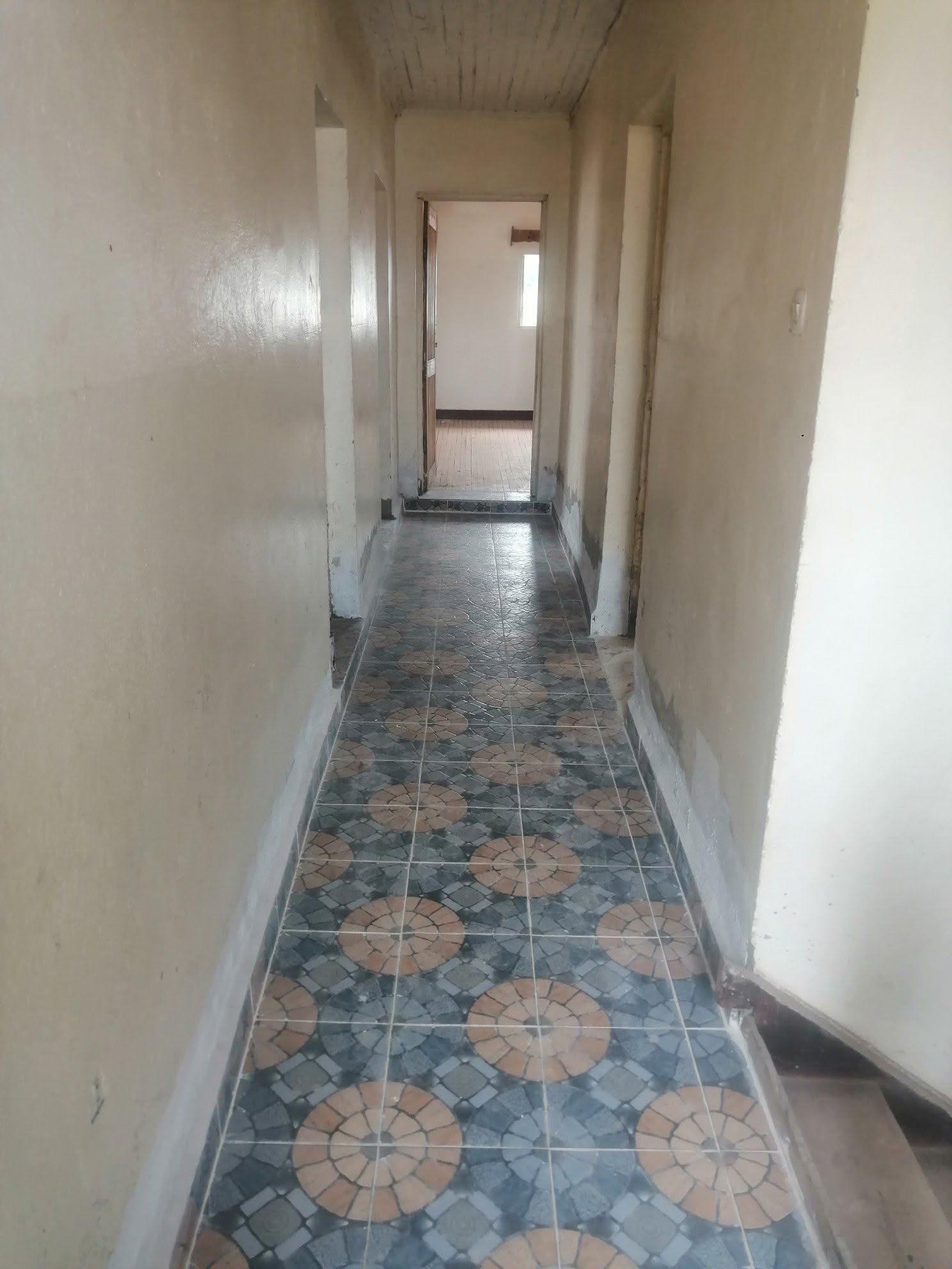 Location · Trano Ahofa (2e étage) · Talatamaty Ambohinambo, Antananarivo - photo 2