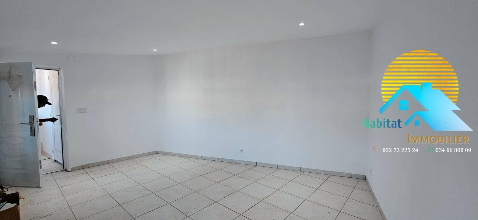 Location · Studio (habitation ou bureau) · Ankadivato, Antananarivo - photo 3