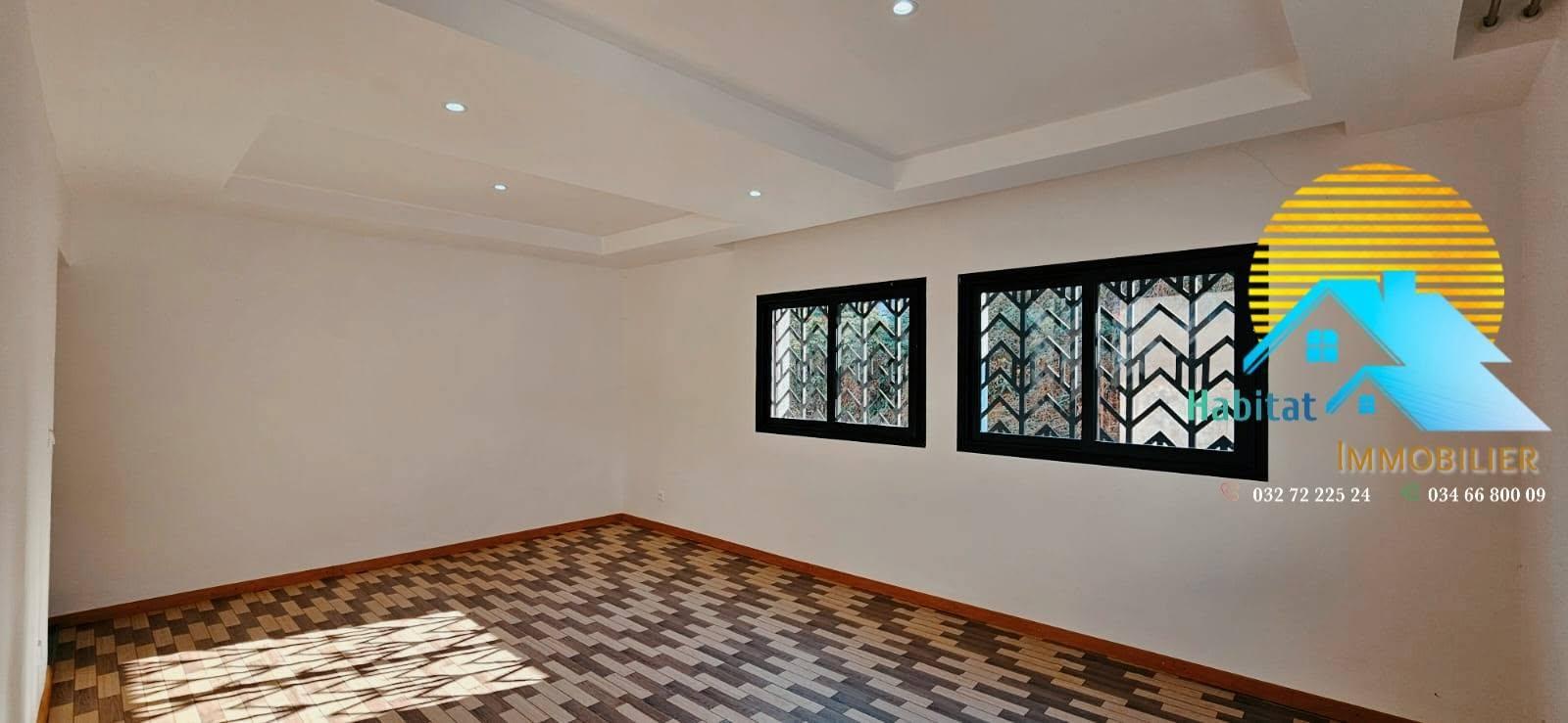 Location · Appartement T4 neuf · Ankadivato, Antananarivo - photo 4