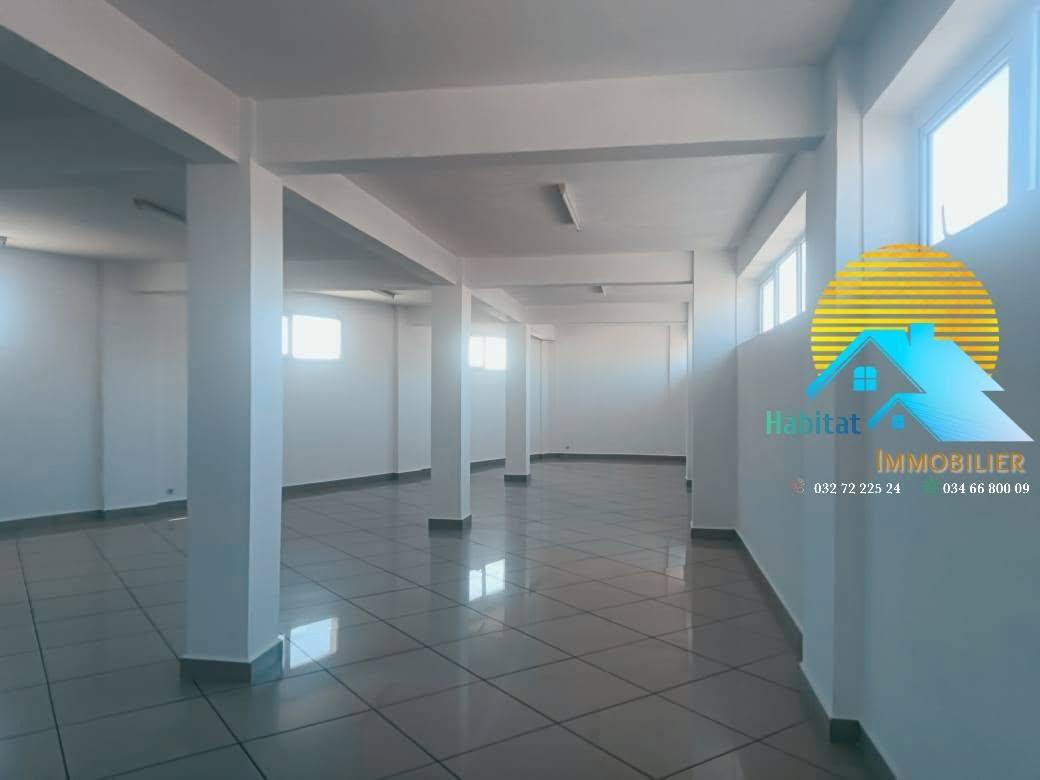 Location · Plateau de bureaux 155 m² · Andravoangy, Antananarivo - photo 4