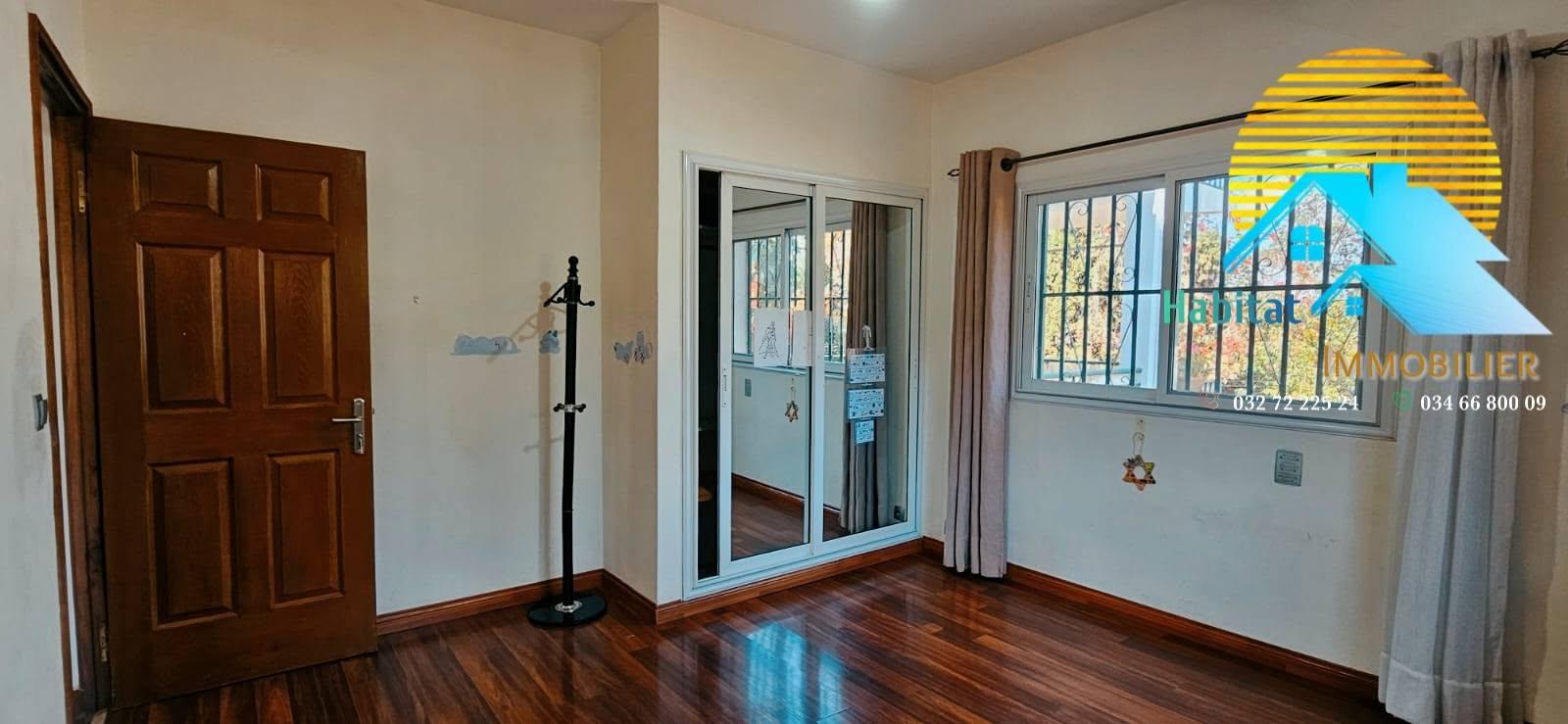 Location · Appartement T4 de standing · Analamahitsy, Antananarivo - photo 8