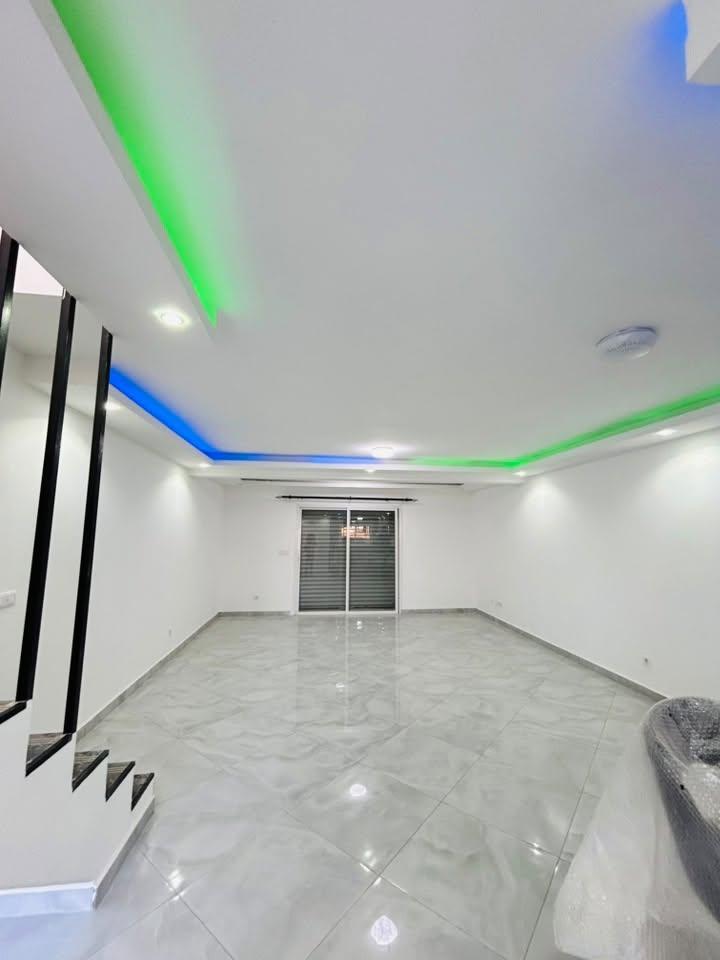 Location · Appartement T4 · Andraisoro, Antananarivo - photo 8