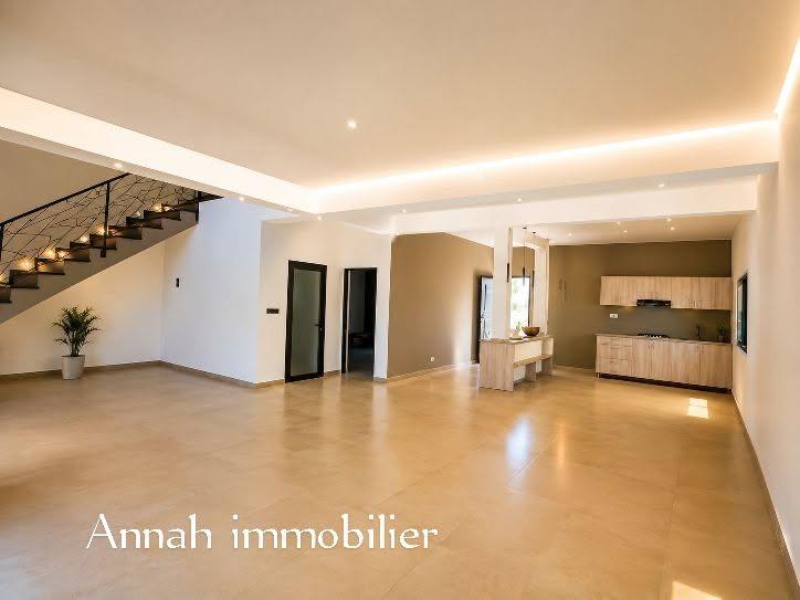 Vente · Villa · Ambohidratrimo, Antananarivo - photo 4
