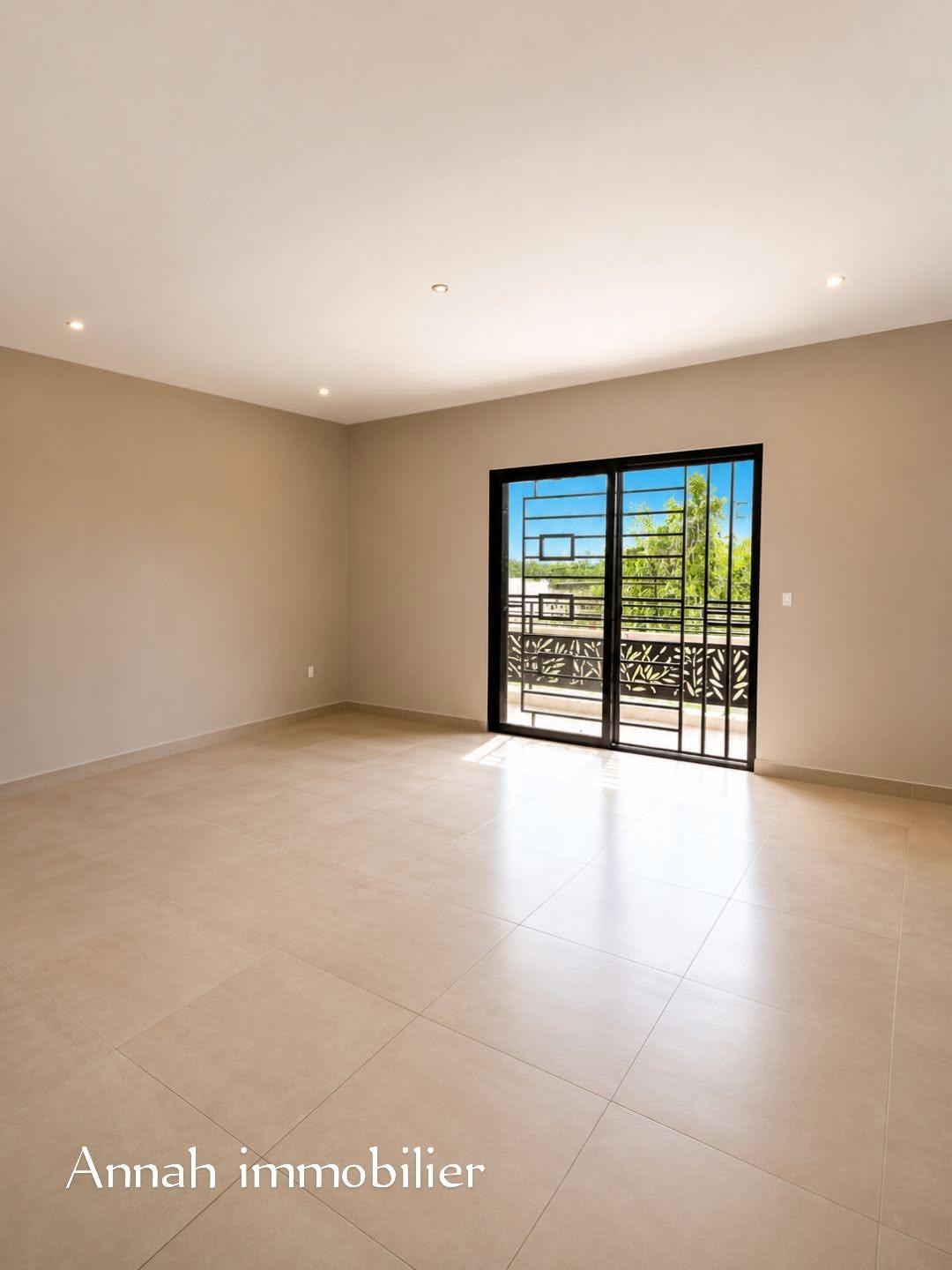 Vente · Villa · Ambohidratrimo, Antananarivo - photo 5