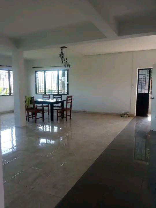 Location · Appartement T5 standing · Analamahitsy, Antananarivo - photo 4