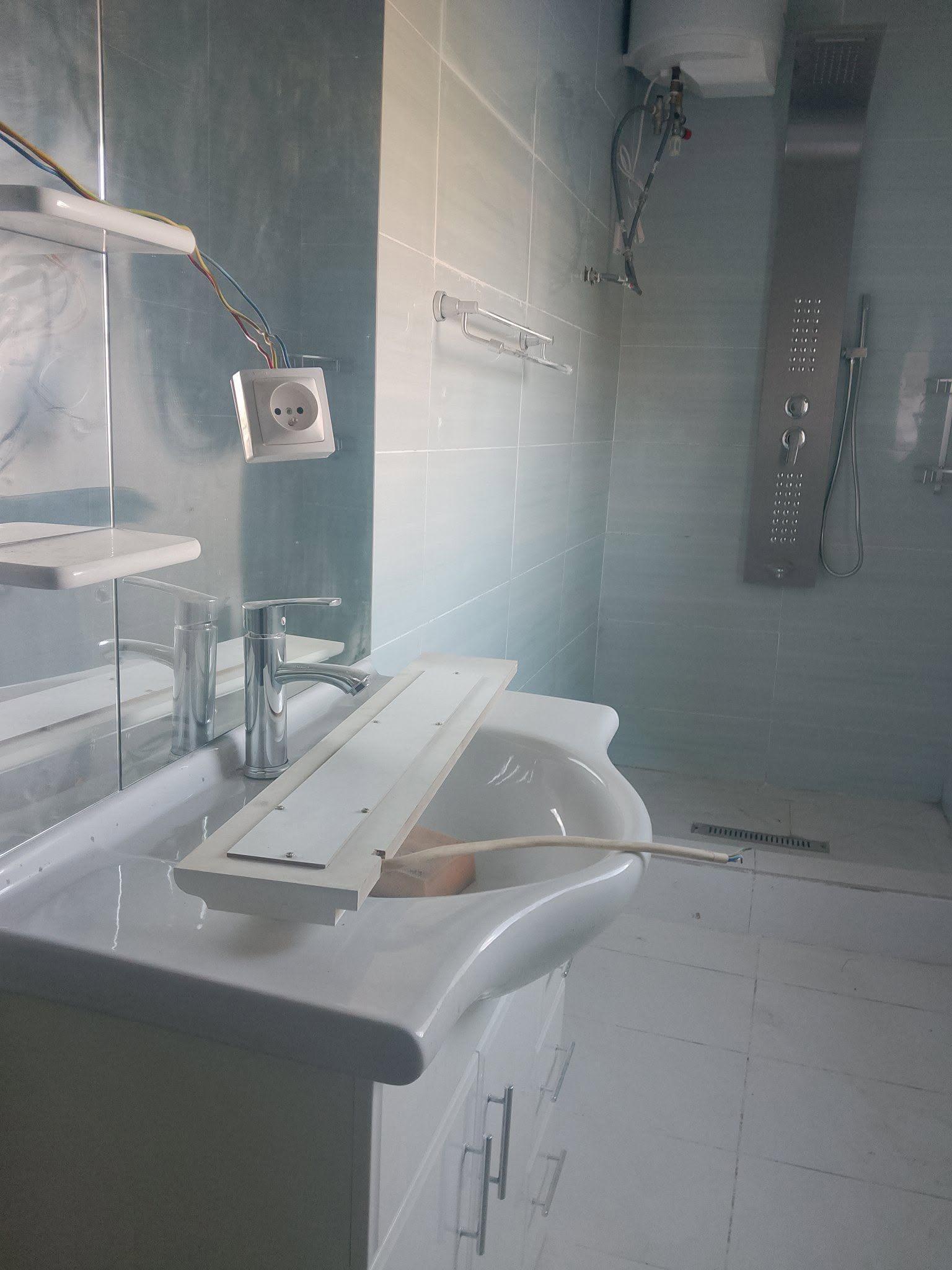 Location · Appartement T3 neuf · Andranobevava, Antananarivo - photo 3