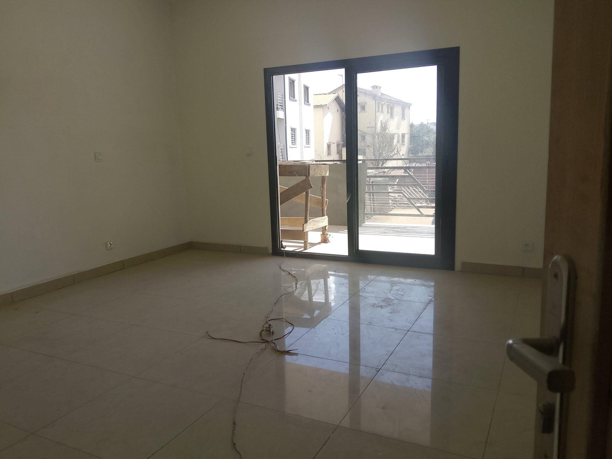 Location · Appartement T3 neuf · Andranobevava, Antananarivo - photo 7