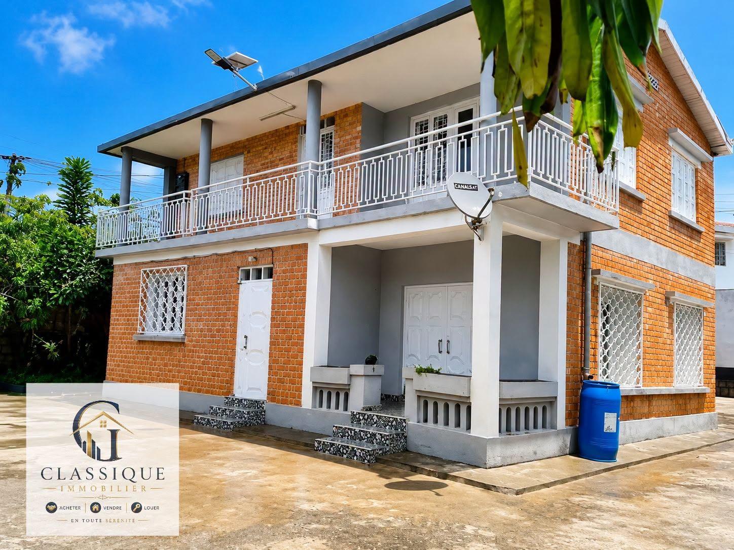 Location · Villa 5 chambres · Ambohibao, Antananarivo - photo 1