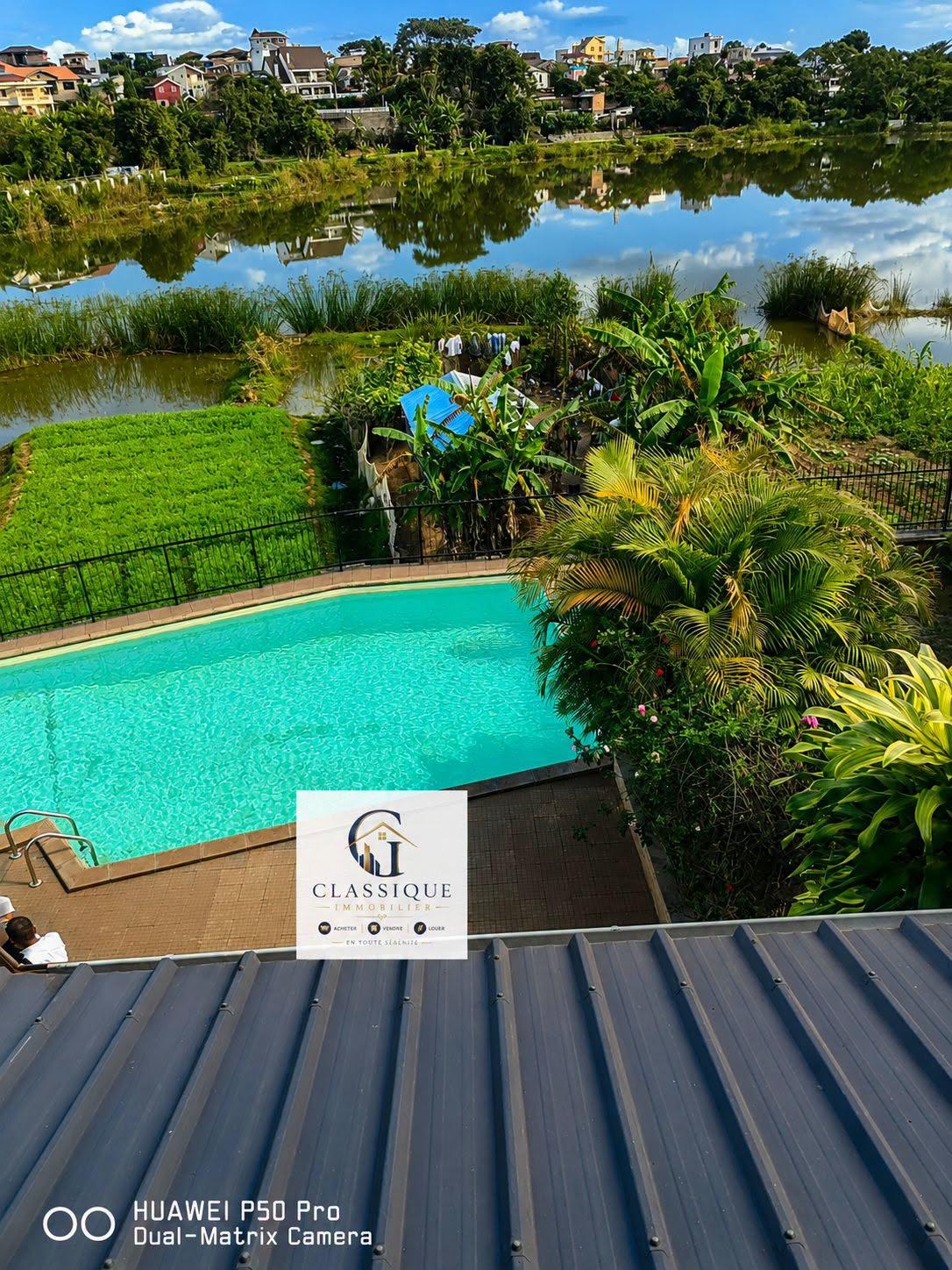 Location · Villa avec piscine (bord de lac) · Ivato, Antananarivo - photo 1